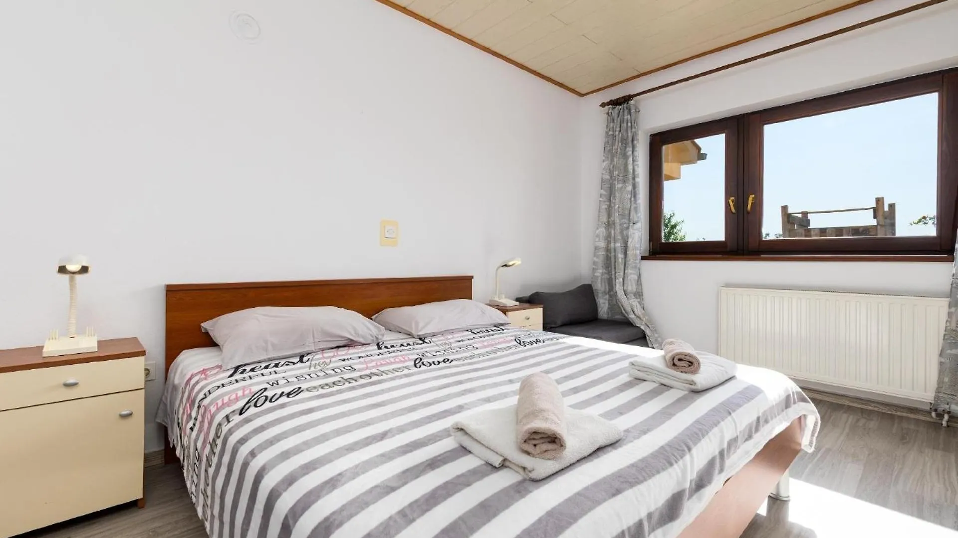Ferienwohnung Fuer 6 Personen Ca 75 Qm In Njivice, Kvarner Bucht Krk Croatia