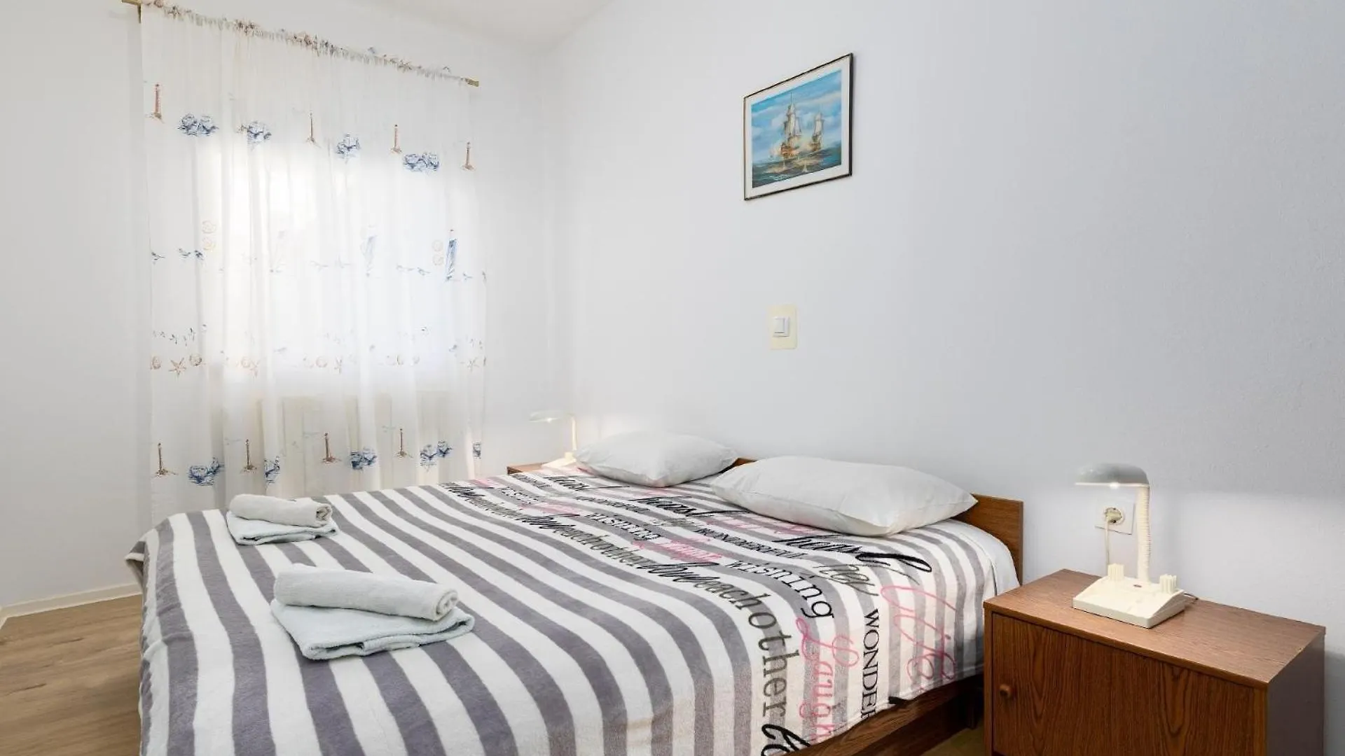 Apartment Ferienwohnung Fuer 6 Personen Ca 75 Qm In Njivice, Kvarner Bucht Krk